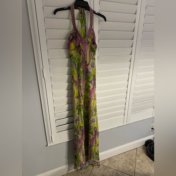 Dave & Johnny Dresses & Skirts - Beautiful multi-color long gown